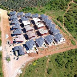 beton kiremit, baca, duvar dibi, yalitim bandi, cati penceresi, kuru mahya sistemi, aluminyum, baski citasi, nefes alan su yalitimi, buhar dengeleyici, nem bariyeri, buhar kesici, vadi dere, baca sapkasi, kuru mahya sistemi, mahya bandi, asik tasima, mahya, kenet, kenet cati, kenet çatı, cati, çatı, bursa, beton kiremit, kiremit, tamir, tadilat, degisim, insaat, inşaat, muteahhit, mimar, ev, villa, tiny house, sandvich panel, sandviç panel, shingle, şıngıl, membran, harpusta, trapez, sac, cati cikis kapagi, cati penceresi, havalandirma bacasi, pvc, prusa cati, prusa cati sistemleri, vadi dere, mail dere, cati aksesuarlari, kiremit cati, prusa çatı, ahap konstruksiyon, ahsap cati, celik konstruksiyon, celik cati