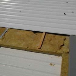 trapez-sac-sandvic-panel-cift-kat-uygulama-prusa-cati-sistemleri-baca-dibi-izolasyonu-yalitimi