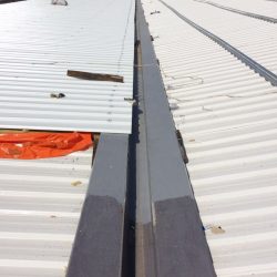 trapez-sac-sandvic-panel-cift-kat-uygulama-prusa-cati-sistemleri-baca-dibi-izolasyonu-yalitimi