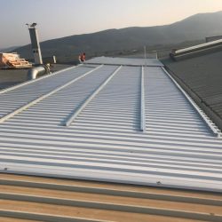 trapez-sac-sandvic-panel-cift-kat-uygulama-prusa-cati-sistemleri-baca-dibi-izolasyonu-yalitimi