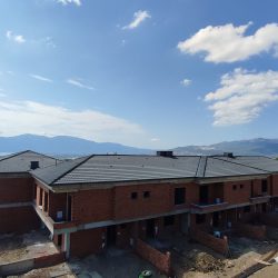 beton kiremit, baca, duvar dibi, yalitim bandi, cati penceresi, kuru mahya sistemi, aluminyum, baski citasi, nefes alan su yalitimi, buhar dengeleyici, nem bariyeri, buhar kesici, vadi dere, baca sapkasi, kuru mahya sistemi, mahya bandi, asik tasima, mahya, kenet, kenet cati, kenet çatı, cati, çatı, bursa, beton kiremit, kiremit, tamir, tadilat, degisim, insaat, inşaat, muteahhit, mimar, ev, villa, tiny house, sandvich panel, sandviç panel, shingle, şıngıl, membran, harpusta, trapez, sac, cati cikis kapagi, cati penceresi, havalandirma bacasi, pvc, prusa cati, prusa cati sistemleri, vadi dere, mail dere, cati aksesuarlari, kiremit cati, prusa çatı, ahap konstruksiyon, ahsap cati, celik konstruksiyon, celik cati