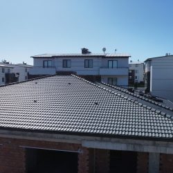 beton kiremit, baca, duvar dibi, yalitim bandi, cati penceresi, kuru mahya sistemi, aluminyum, baski citasi, nefes alan su yalitimi, buhar dengeleyici, nem bariyeri, buhar kesici, vadi dere, baca sapkasi, kuru mahya sistemi, mahya bandi, asik tasima, mahya, kenet, kenet cati, kenet çatı, cati, çatı, bursa, beton kiremit, kiremit, tamir, tadilat, degisim, insaat, inşaat, muteahhit, mimar, ev, villa, tiny house, sandvich panel, sandviç panel, shingle, şıngıl, membran, harpusta, trapez, sac, cati cikis kapagi, cati penceresi, havalandirma bacasi, pvc, prusa cati, prusa cati sistemleri, vadi dere, mail dere, cati aksesuarlari, kiremit cati, prusa çatı, ahap konstruksiyon, ahsap cati, celik konstruksiyon, celik cati