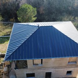 beton kiremit, baca, duvar dibi, yalitim bandi, cati penceresi, kuru mahya sistemi, aluminyum, baski citasi, nefes alan su yalitimi, buhar dengeleyici, nem bariyeri, buhar kesici, vadi dere, baca sapkasi, kuru mahya sistemi, mahya bandi, asik tasima, mahya, kenet, kenet cati, kenet çatı, cati, çatı, bursa, beton kiremit, kiremit, tamir, tadilat, degisim, insaat, inşaat, muteahhit, mimar, ev, villa, tiny house, sandvich panel, sandviç panel, shingle, şıngıl, membran, harpusta, trapez, sac, cati cikis kapagi, cati penceresi, havalandirma bacasi, pvc, prusa cati, prusa cati sistemleri, vadi dere, mail dere, cati aksesuarlari, kiremit cati, prusa çatı, ahap konstruksiyon, ahsap cati, celik konstruksiyon, celik cati, kenet cati, kenet sistem, kenet kaplama