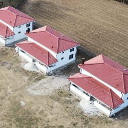 beton kiremit, baca, duvar dibi, yalitim bandi, cati penceresi, kuru mahya sistemi, aluminyum, baski citasi, nefes alan su yalitimi, buhar dengeleyici, nem bariyeri, buhar kesici, vadi dere, baca sapkasi, kuru mahya sistemi, mahya bandi, asik tasima, mahya, kenet, kenet cati, kenet çatı, cati, çatı, bursa, beton kiremit, kiremit, tamir, tadilat, degisim, insaat, inşaat, muteahhit, mimar, ev, villa, tiny house, sandvich panel, sandviç panel, shingle, şıngıl, membran, harpusta, trapez, sac, cati cikis kapagi, cati penceresi, havalandirma bacasi, pvc, prusa cati, prusa cati sistemleri, vadi dere, mail dere, cati aksesuarlari, kiremit cati, prusa çatı, ahap konstruksiyon, ahsap cati, celik konstruksiyon, celik cati, kenet cati, kenet sistem, kenet kaplama