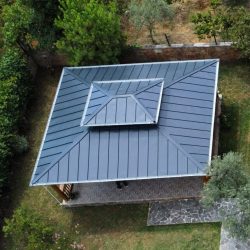 beton kiremit, baca, duvar dibi, yalitim bandi, cati penceresi, kuru mahya sistemi, aluminyum, baski citasi, nefes alan su yalitimi, buhar dengeleyici, nem bariyeri, buhar kesici, vadi dere, baca sapkasi, kuru mahya sistemi, mahya bandi, asik tasima, mahya, kenet, kenet cati, kenet çatı, cati, çatı, bursa, beton kiremit, kiremit, tamir, tadilat, degisim, insaat, inşaat, muteahhit, mimar, ev, villa, tiny house, sandvich panel, sandviç panel, shingle, şıngıl, membran, harpusta, trapez, sac, cati cikis kapagi, cati penceresi, havalandirma bacasi, pvc, prusa cati, prusa cati sistemleri, vadi dere, mail dere, cati aksesuarlari, kiremit cati, prusa çatı, ahap konstruksiyon, ahsap cati, celik konstruksiyon, celik cati, kenet cati, kenet sistem, kenet kaplama